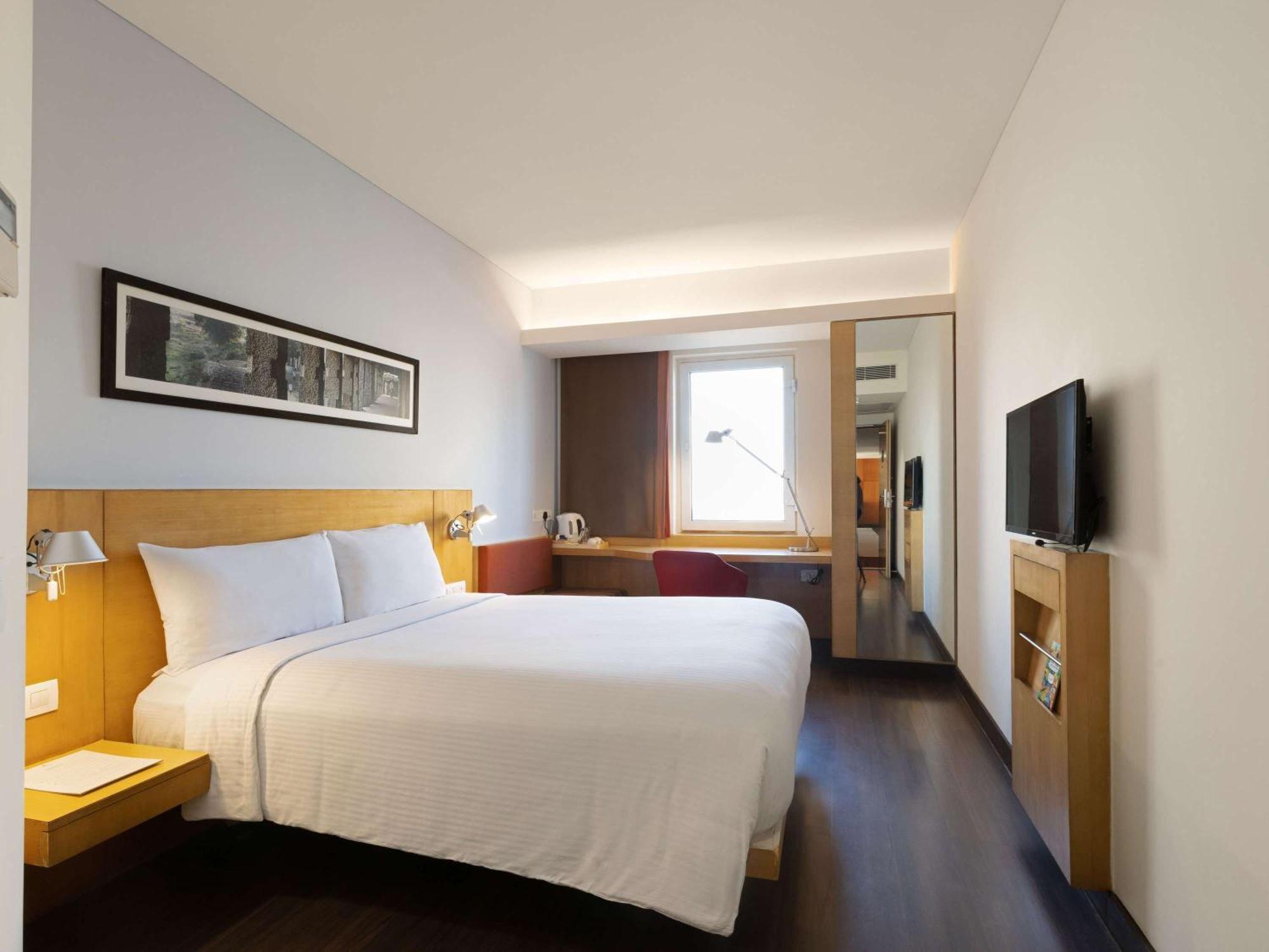 Ibis Chennai City Centre - An Accor Brand Exterior photo